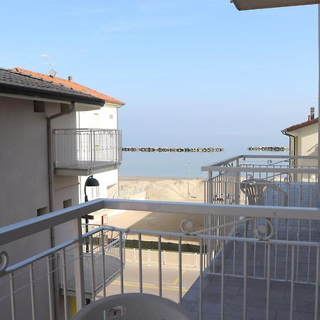 Hotel Barca D'Oro Bellaria-Igea Marina Exterior foto