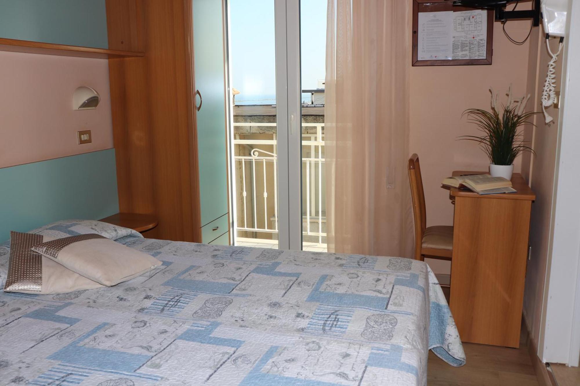 Hotel Barca D'Oro Bellaria-Igea Marina Exterior foto