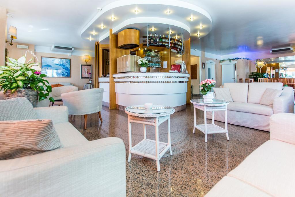 Hotel Barca D'Oro Bellaria-Igea Marina Exterior foto
